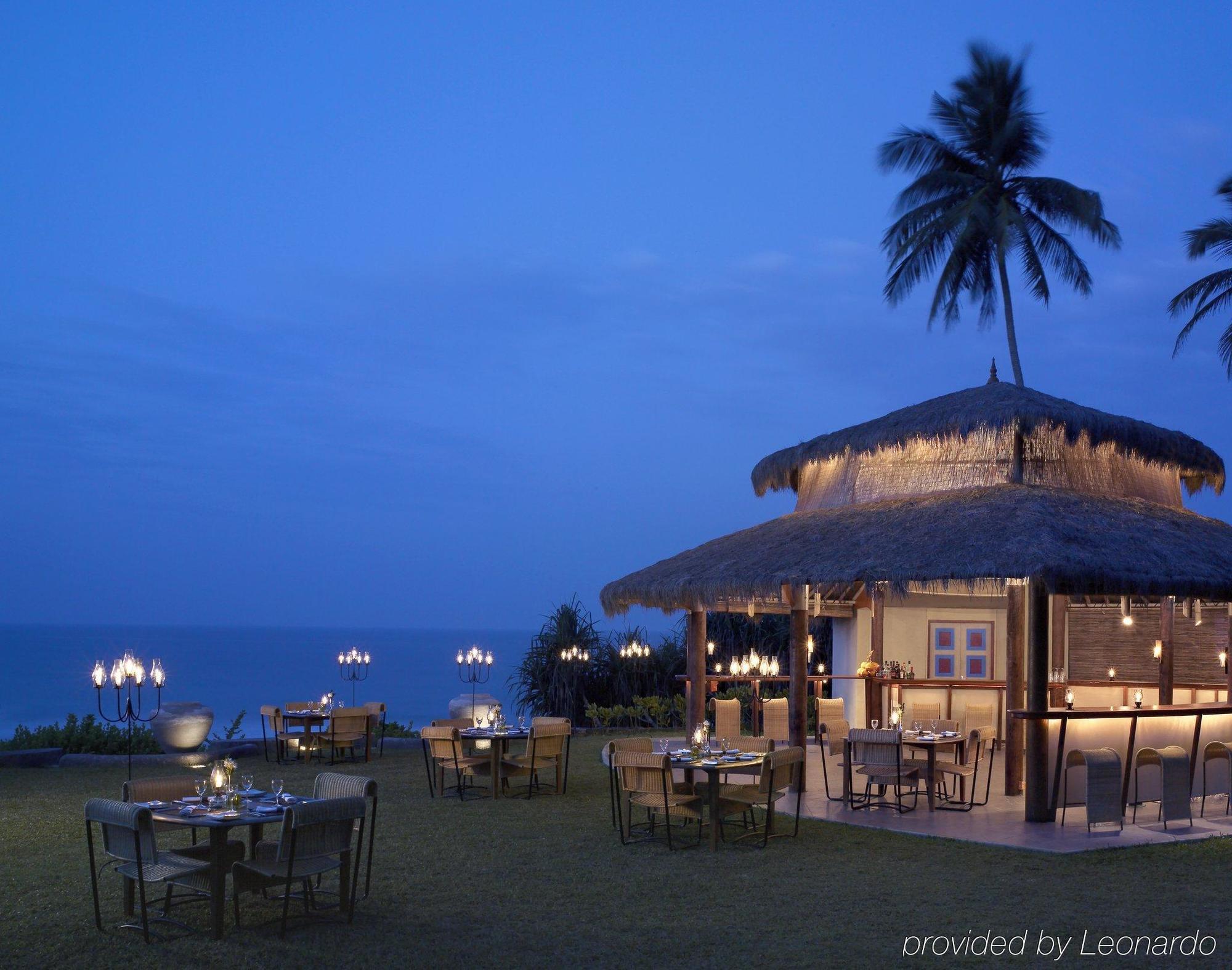 Taj Bentota Resort & Spa Restoran foto